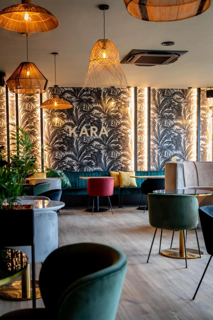 Brit Kara Anne D'auray Hotel 3*